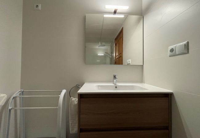 Apartamento en Denia - Apartamento en planta baja frente a la piscina y en primera linea de playa Apartamento en Denia - Apartamento en planta baja frente a la piscina y en primera linea de playa