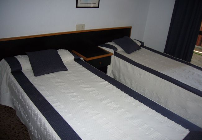 Apartamento en Benidorm - ISLANDIA (1 DORMITORIO) Apartamento en Benidorm - ISLANDIA (1 DORMITORIO)