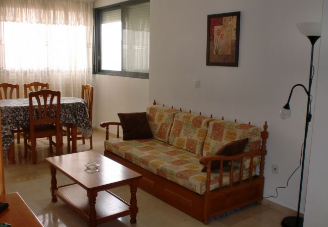 Apartamento en Benidorm - KENNEDY 2 (2 DORMITORIOS)