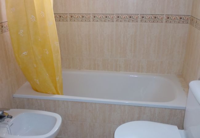 Apartamento en Benidorm - KENNEDY 2 (2 DORMITORIOS) Apartamento en Benidorm - KENNEDY 2 (2 DORMITORIOS)