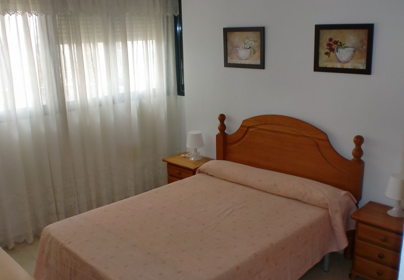 Apartamento en Benidorm - KENNEDY 2 (2 DORMITORIOS)