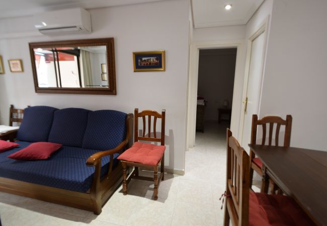 Apartamento en Benidorm - LAS TEJAS (2 DORMITORIOS) Apartamento en Benidorm - LAS TEJAS (2 DORMITORIOS)