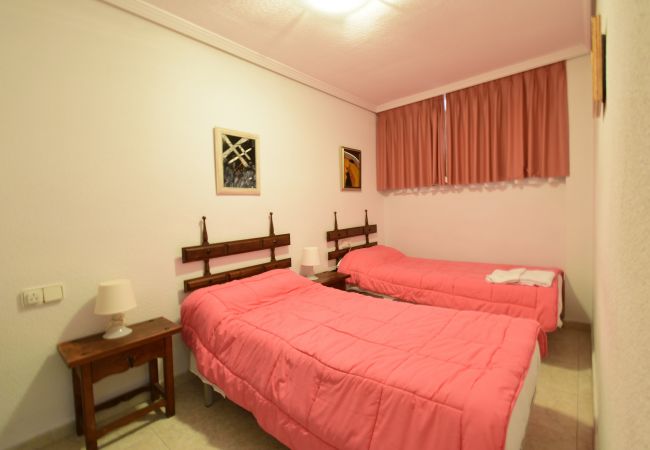 Apartamento en Benidorm - LAS TEJAS (2 DORMITORIOS) Apartamento en Benidorm - LAS TEJAS (2 DORMITORIOS)