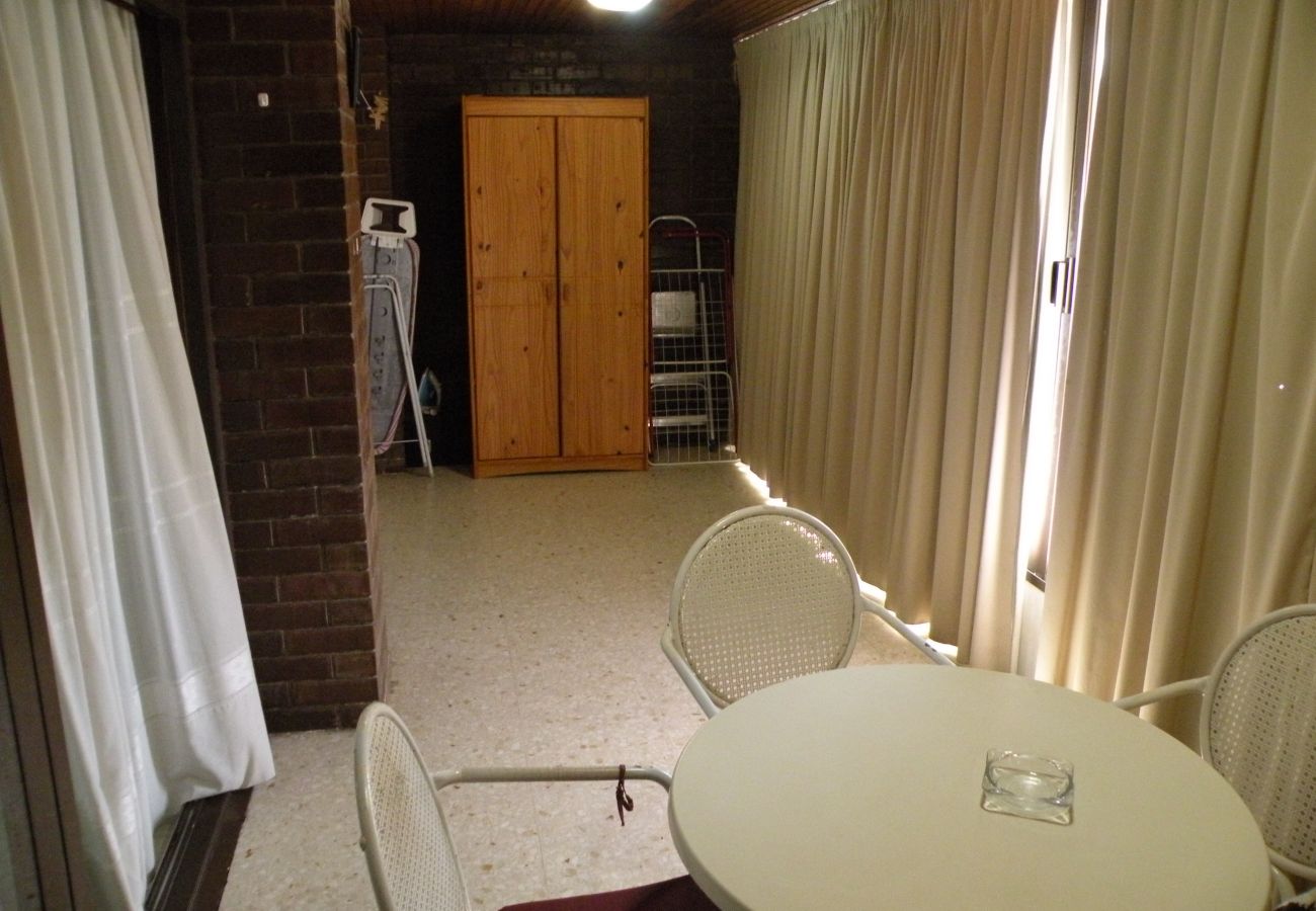 Apartamento en Benidorm - LOS PINOS (1 DORMITORIO)