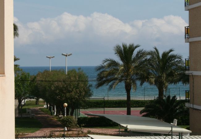 Apartamento en Denia - A 50 metros de la playa de Las Marinas -El Faro Apartamento en Denia - A 50 metros de la playa de Las Marinas -El Faro