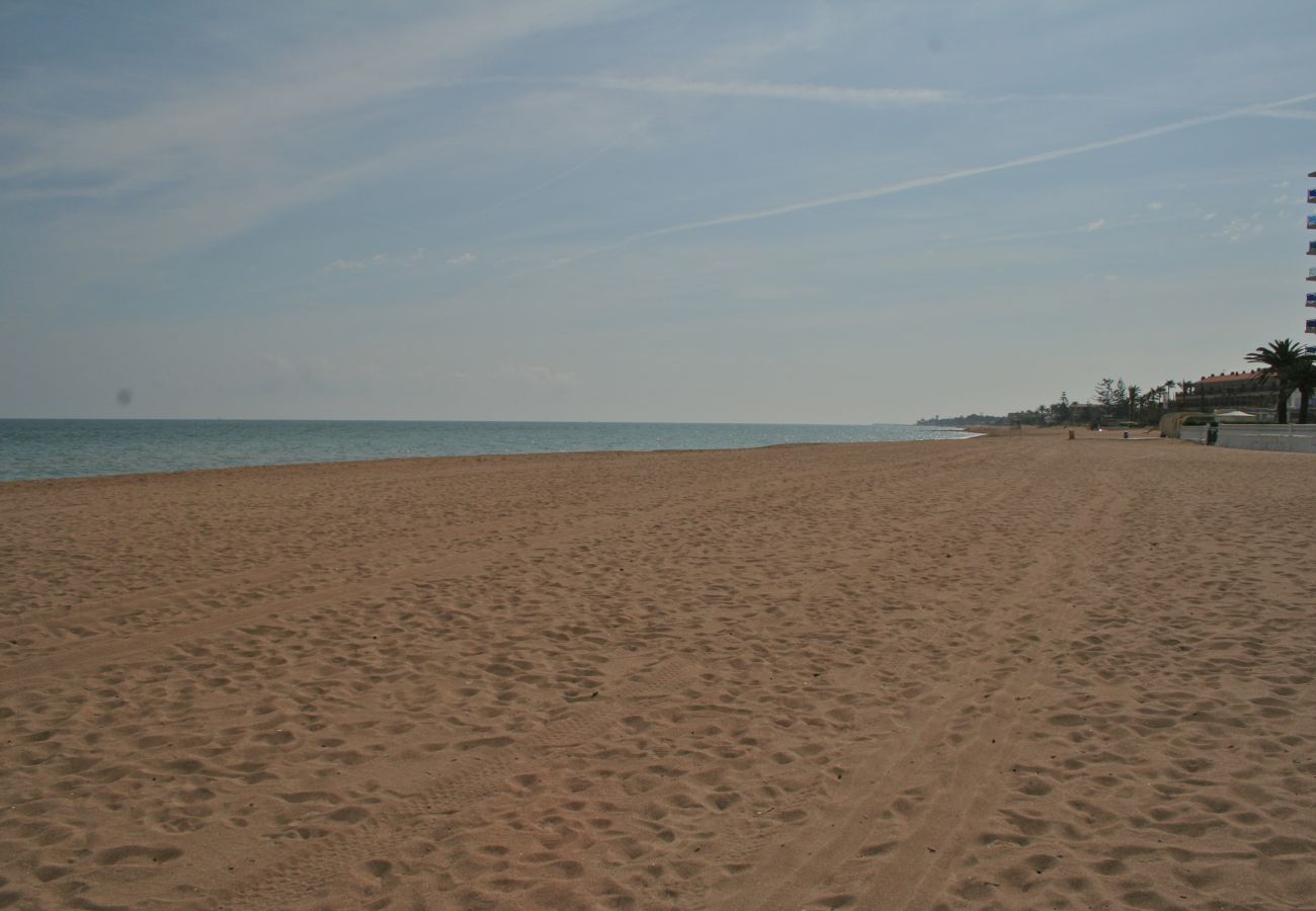 Apartamento en Denia - Bungalow adosado en  L'Escala  con piscina ideal para familias