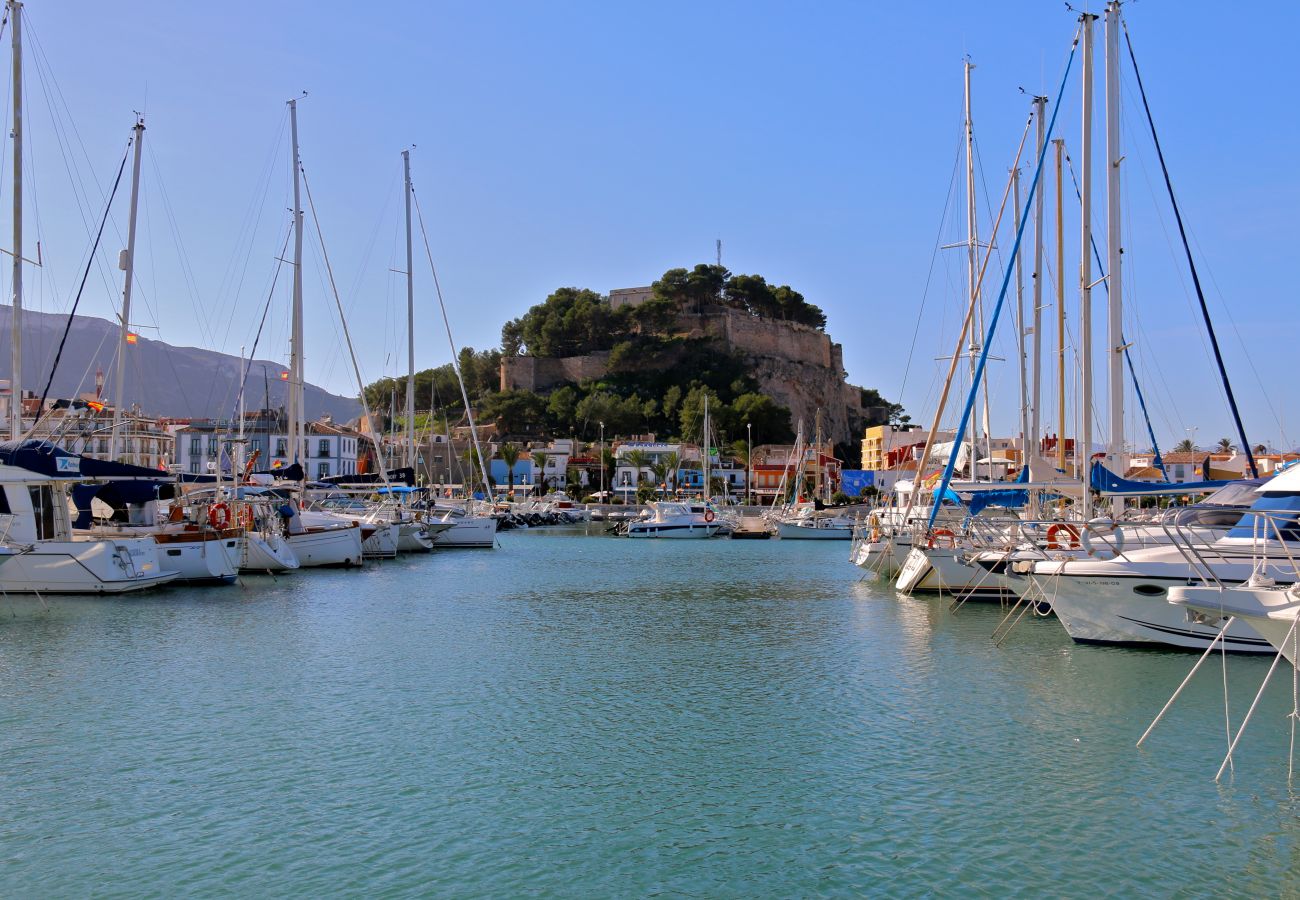 Apartamento en Denia - Bungalow adosado en  L'Escala  con piscina ideal para familias