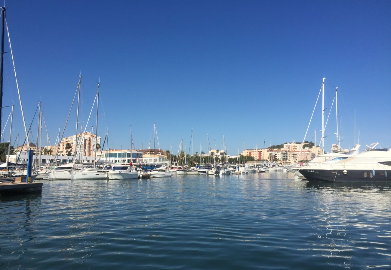 Apartamento en Denia - Bungalow adosado en  L'Escala  con piscina ideal para familias