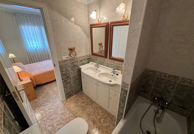 Apartamento en Denia - Apartamento frente a la playa muy cerca de Denia Apartamento en Denia - Apartamento frente a la playa muy cerca de Denia