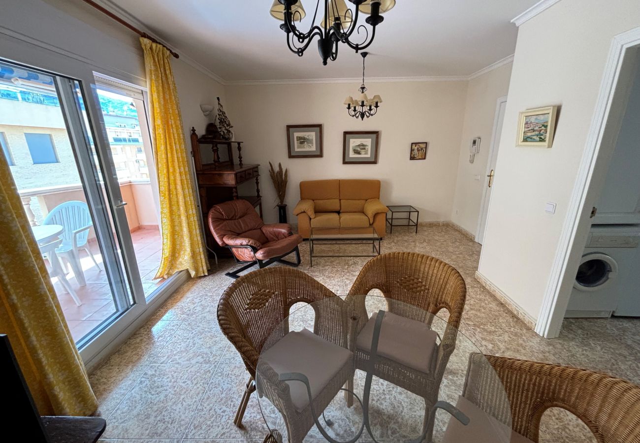 Apartamento en Denia - Apartamento frente a la playa muy cerca de Denia