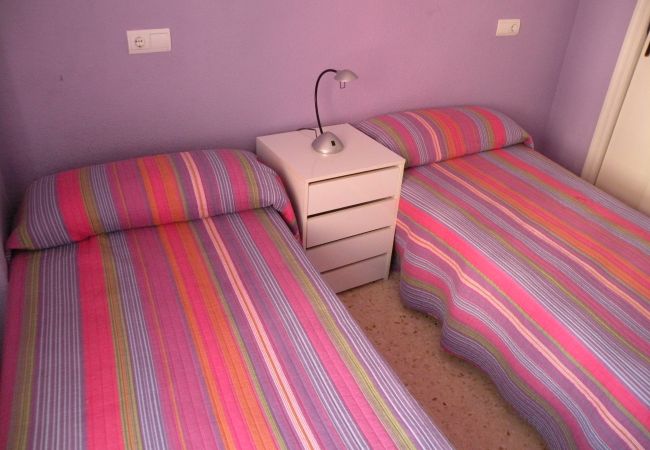 Apartamento en Benidorm - EDEN PARK - 5 personas (2 DORMITORIOS) Apartamento en Benidorm - EDEN PARK - 5 personas (2 DORMITORIOS)