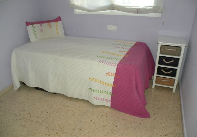 Apartamento en Benidorm - EDEN PARK - 5 personas (2 DORMITORIOS) Apartamento en Benidorm - EDEN PARK - 5 personas (2 DORMITORIOS)