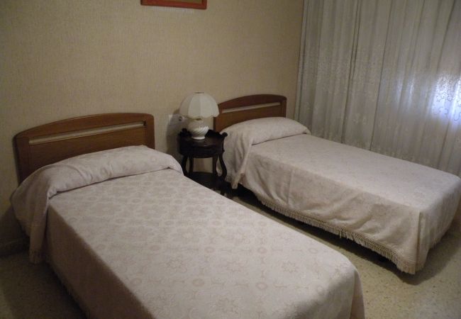 Apartamento en Benidorm - PRINCIPADO CENTRO (4 DORMITORIOS) Apartamento en Benidorm - PRINCIPADO CENTRO (4 DORMITORIOS)