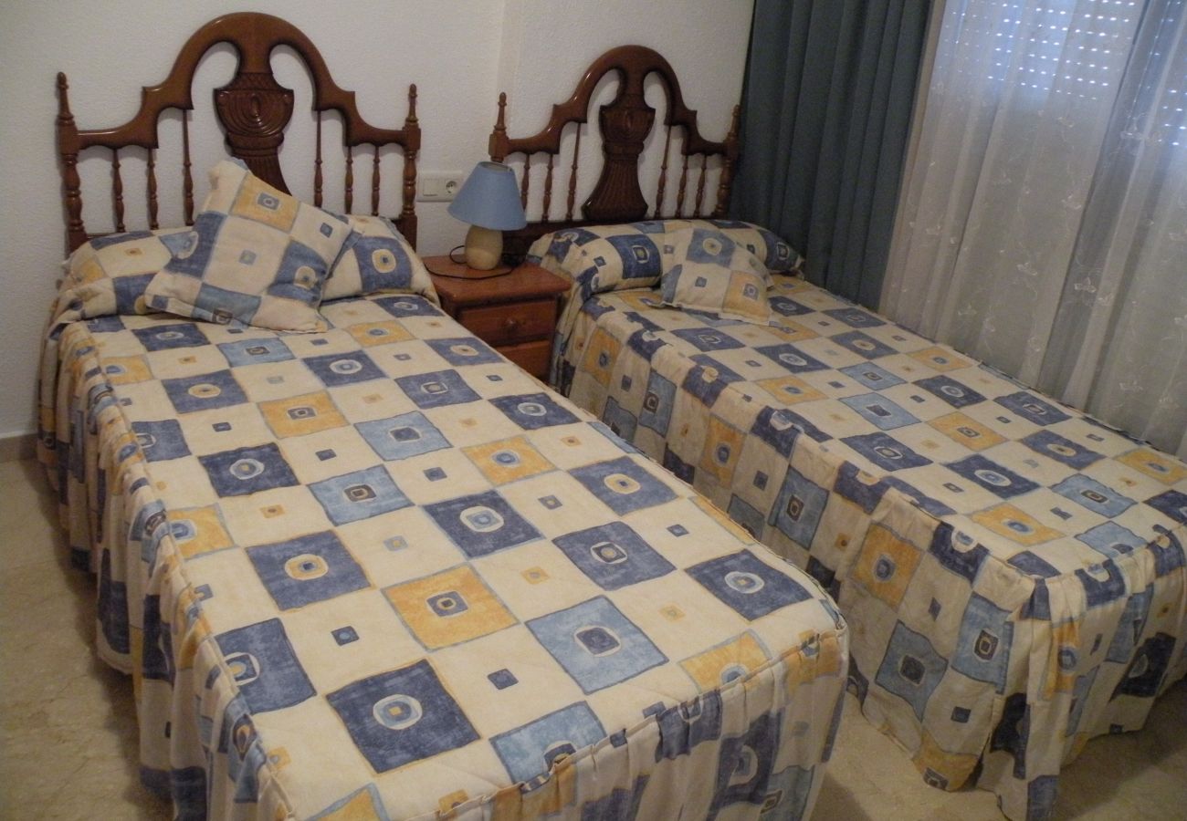 Apartamento en Benidorm - KENNEDY 1 (2 DORMITORIOS)