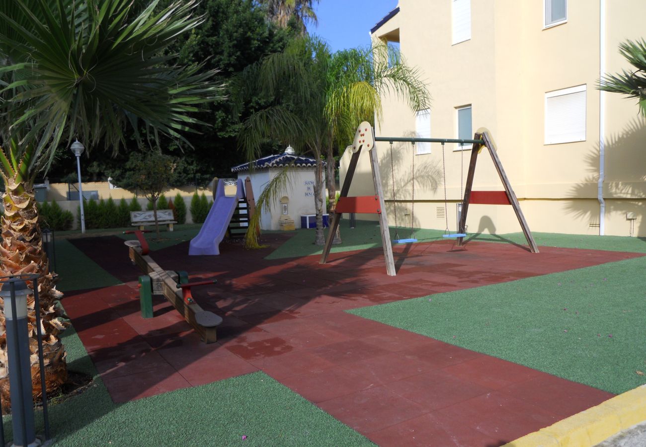 Apartamento en Denia - Apartamento ideal para familiascon parque infantil,piscina y jardin