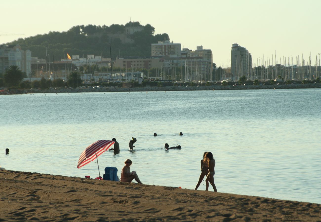 Apartamento en Denia - Apartamento ideal para familiascon parque infantil,piscina y jardin