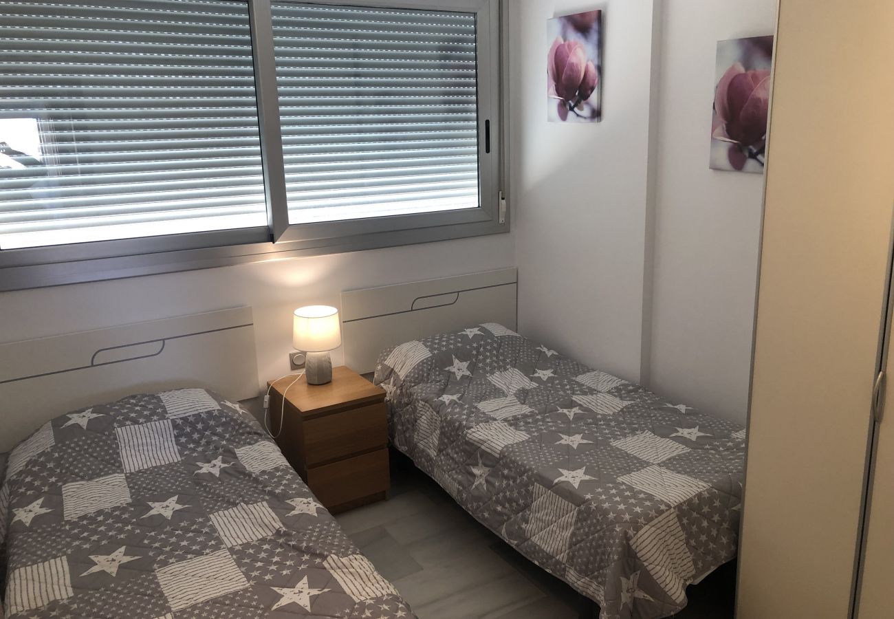 Apartamento en Denia - ELE12-3-B