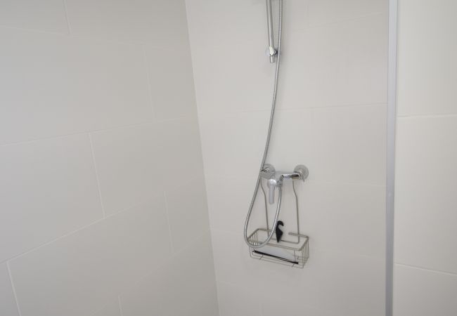 Apartamento en Benidorm - MAR Y VENT 2D (4 DORMITORIOS) Apartamento en Benidorm - MAR Y VENT 2D (4 DORMITORIOS)