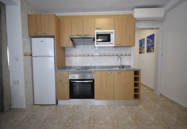 Apartamento en Benidorm - MAR Y VENT 2D (4 DORMITORIOS) Apartamento en Benidorm - MAR Y VENT 2D (4 DORMITORIOS)