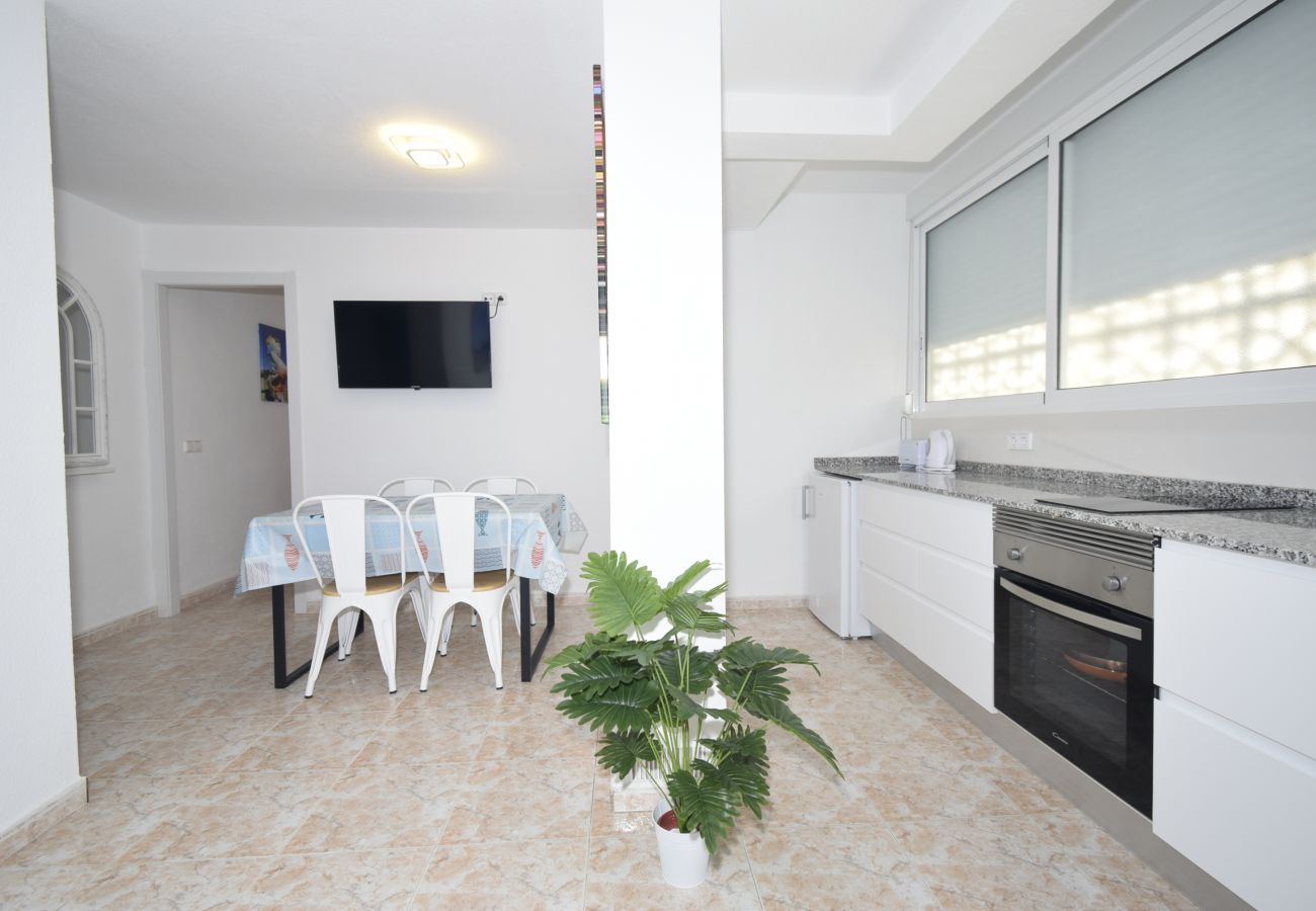 Apartamento en Benidorm - MAR Y VENT 2D (4 DORMITORIOS)