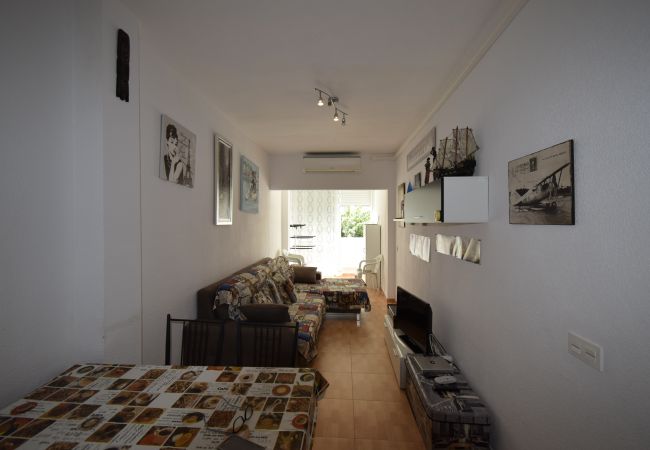 Apartamento en Benidorm - COMERCIAL LEPANTO (1 DORMITORIO)