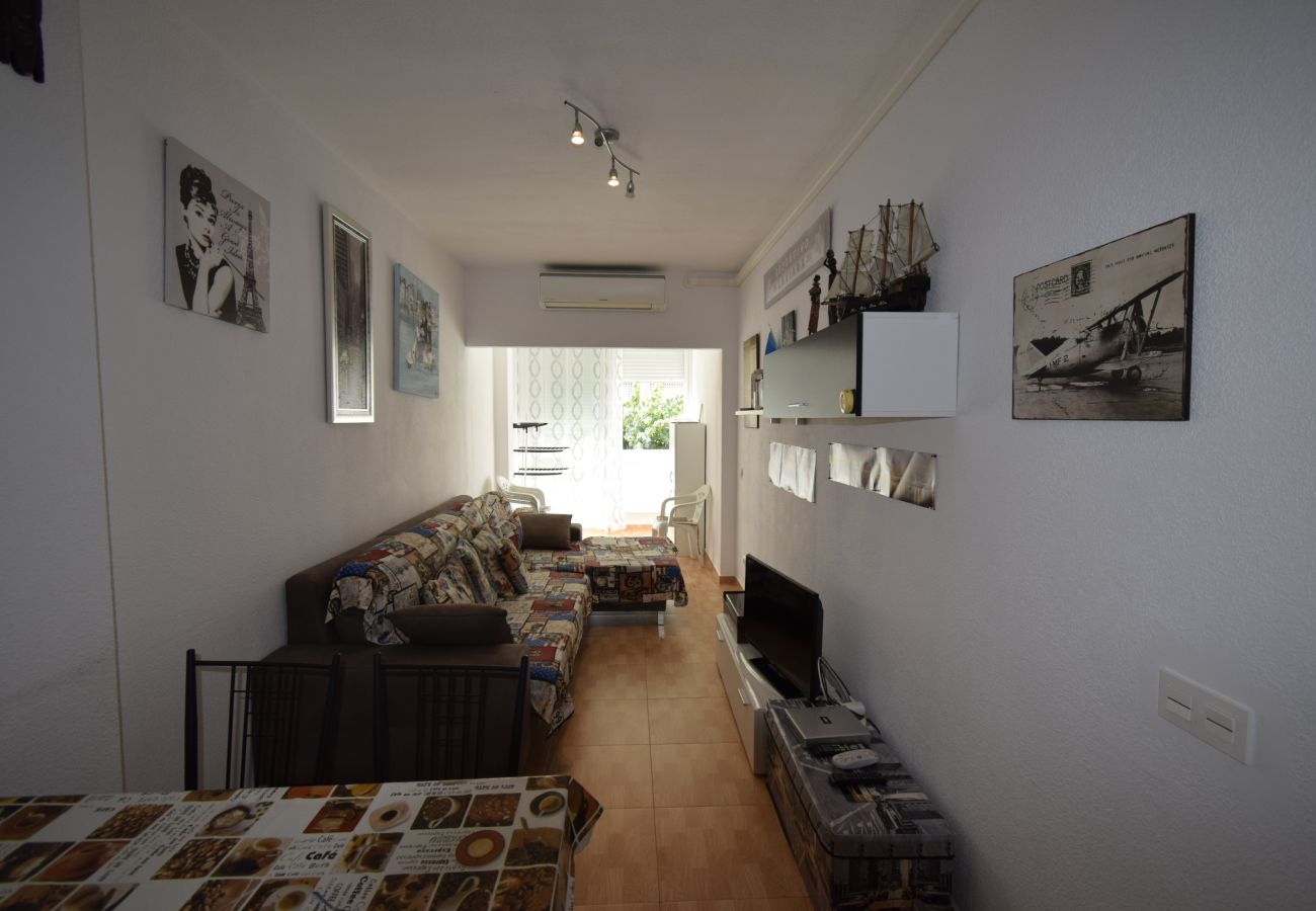 Apartamento en Benidorm - COMERCIAL LEPANTO (1 DORMITORIO)