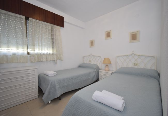 Apartamento en Benidorm - GEMELOS 4 (2 DORMITORIOS) Apartamento en Benidorm - GEMELOS 4 (2 DORMITORIOS)