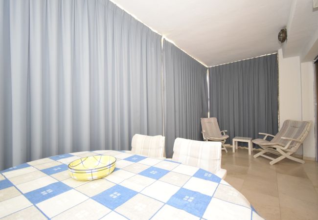 Apartamento en Benidorm - GEMELOS 4 (2 DORMITORIOS) Apartamento en Benidorm - GEMELOS 4 (2 DORMITORIOS)