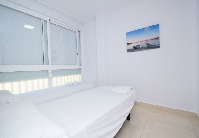 Apartamento en Benidorm - OCEAN 3 -  PLUS (2 DORMITORIOS) Apartamento en Benidorm - OCEAN 3 -  PLUS (2 DORMITORIOS)