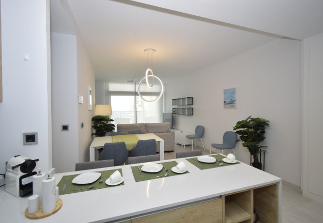 Apartamento en Benidorm - SUNSET WAVES (2 DORMITORIOS) Apartamento en Benidorm - SUNSET WAVES (2 DORMITORIOS)