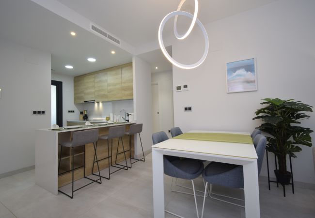 Apartamento en Benidorm - SUNSET WAVES (2 DORMITORIOS) Apartamento en Benidorm - SUNSET WAVES (2 DORMITORIOS)
