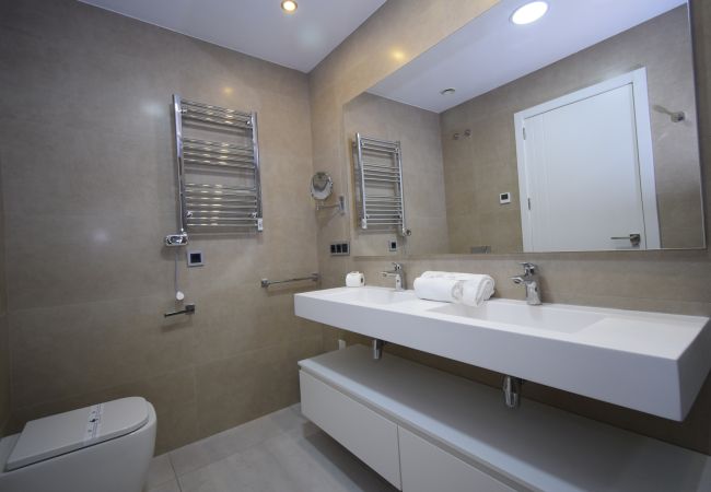 Apartamento en Benidorm - SUNSET WAVES (2 DORMITORIOS) Apartamento en Benidorm - SUNSET WAVES (2 DORMITORIOS)