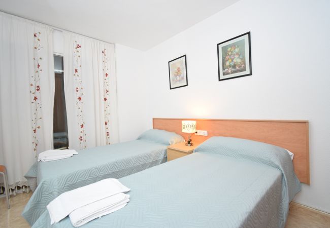 Apartamento en Benidorm - LIDERSOL (2 DORMITORIOS) Apartamento en Benidorm - LIDERSOL (2 DORMITORIOS)