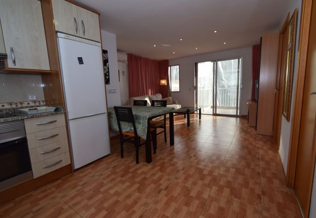 Apartamento en Benidorm - DON PACO  (2 DORMITORIOS)