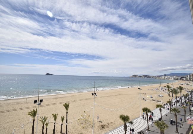 Apartamento en Benidorm - MAR Y VENT - VISTA AL MAR (3 DORMITORIOS)