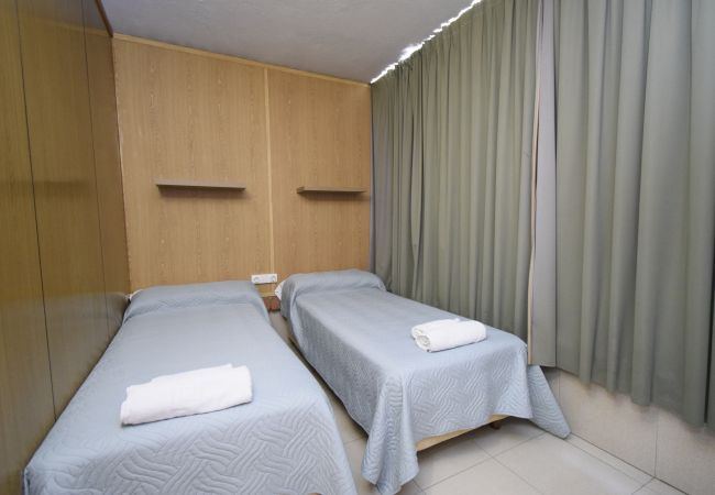 Apartamento en Benidorm - CASTELMAR ( 2 DORMITORIOS) Apartamento en Benidorm - CASTELMAR ( 2 DORMITORIOS)