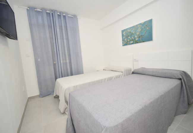 Apartamento en Benidorm - MARISCAL 4 (1 DORMITORIO) Apartamento en Benidorm - MARISCAL 4 (1 DORMITORIO)
