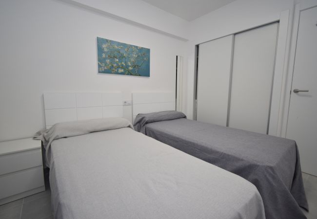Apartamento en Benidorm - MARISCAL 4 (1 DORMITORIO) Apartamento en Benidorm - MARISCAL 4 (1 DORMITORIO)