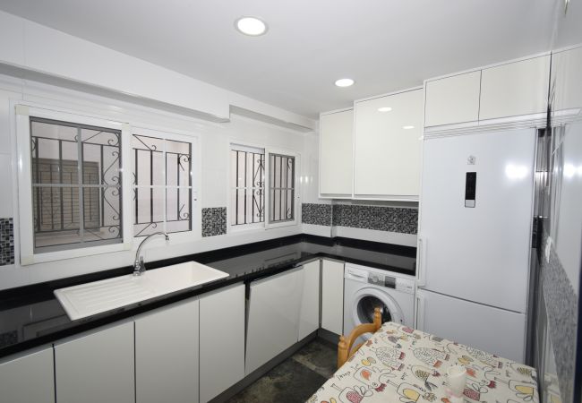 Apartamento en Benidorm - SAN PEDRO (3 DORMITORIOS) Apartamento en Benidorm - SAN PEDRO (3 DORMITORIOS)