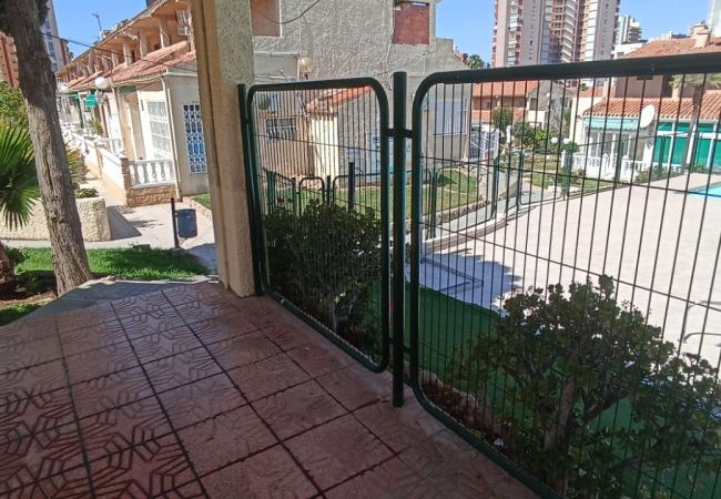Casa adosada en Benidorm - LA SIESTA (2 DORMITORIOS) Casa adosada en Benidorm - LA SIESTA (2 DORMITORIOS)