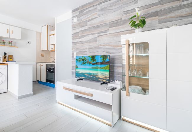 Apartamento en Cala de Finestrat - CARDENAL 1C (1 DORMITORIO) Apartamento en Cala de Finestrat - CARDENAL 1C (1 DORMITORIO)