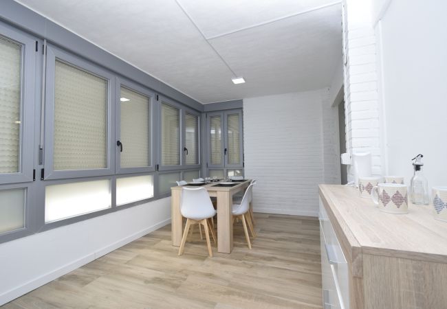Apartamento en Benidorm - LIDERSOL 14G2 (2 DORMITORIOS) Apartamento en Benidorm - LIDERSOL 14G2 (2 DORMITORIOS)