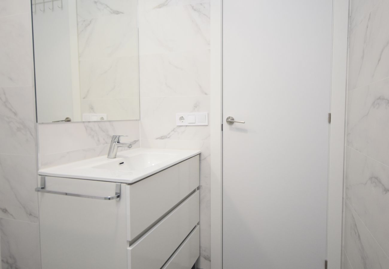 Estudio en Benidorm - COBLANCA 1 (ESTUDIO)