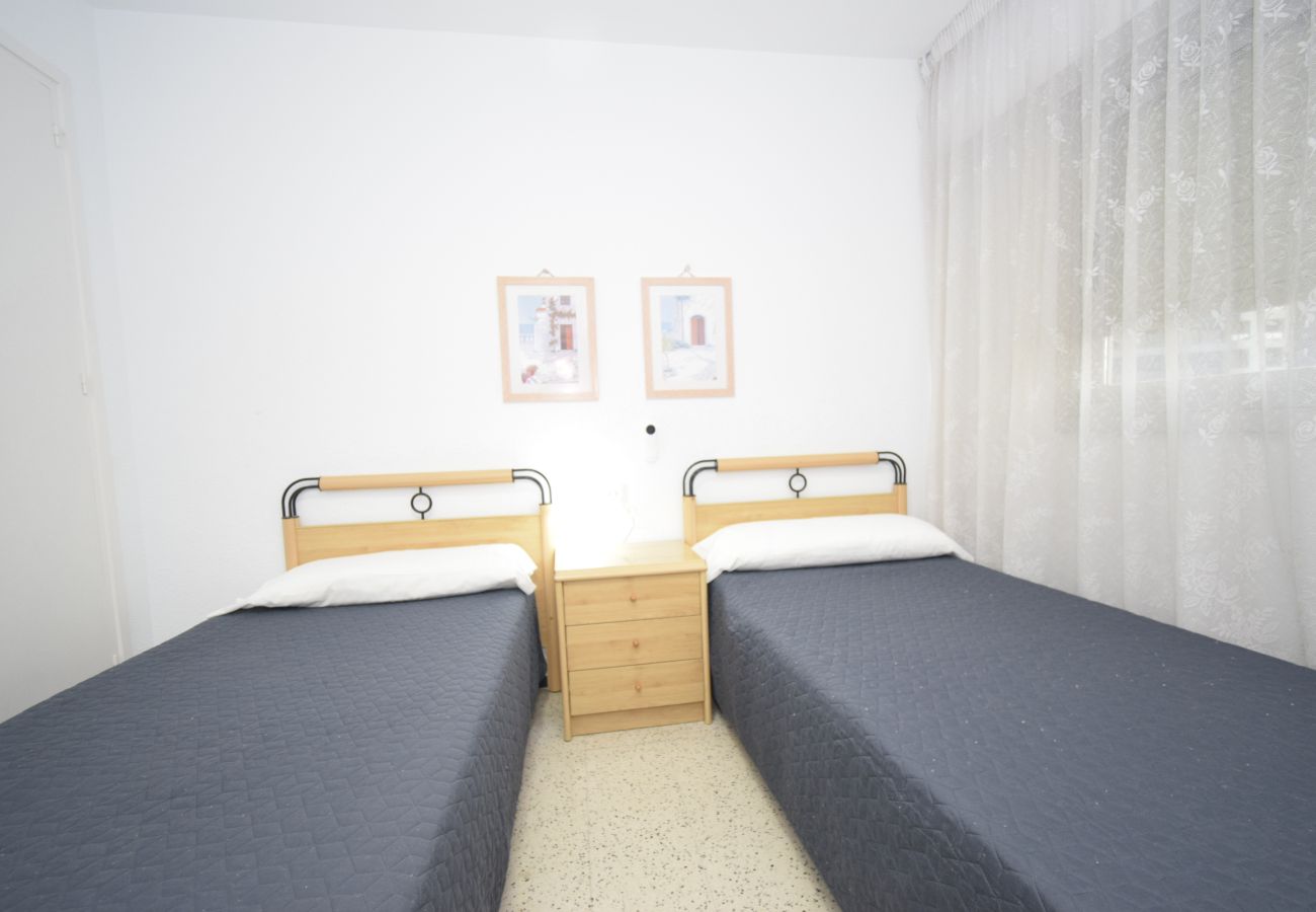Apartamento en Benidorm - FLECHA (3 DORMITORIOS)