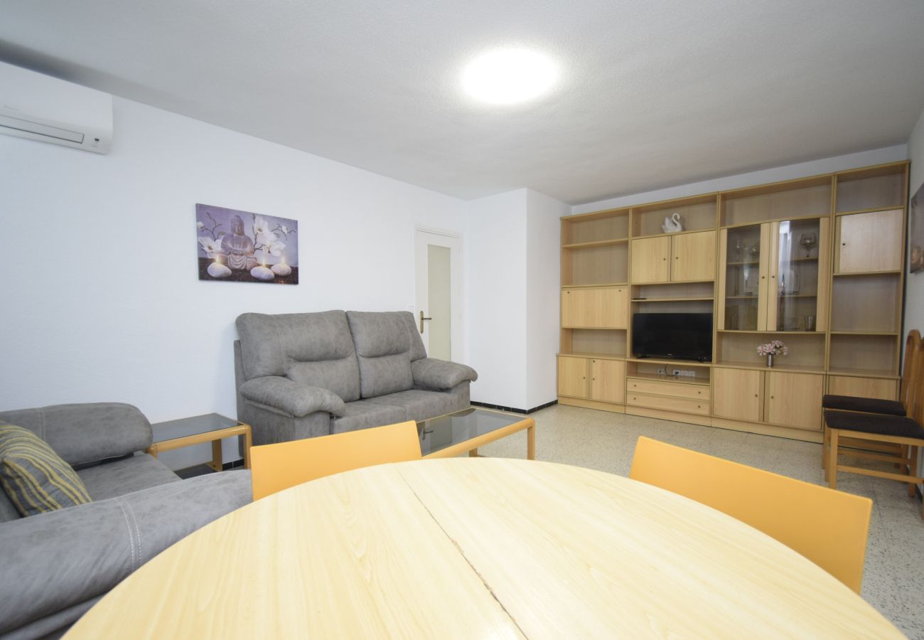 Apartamento en Benidorm - FLECHA (3 DORMITORIOS)