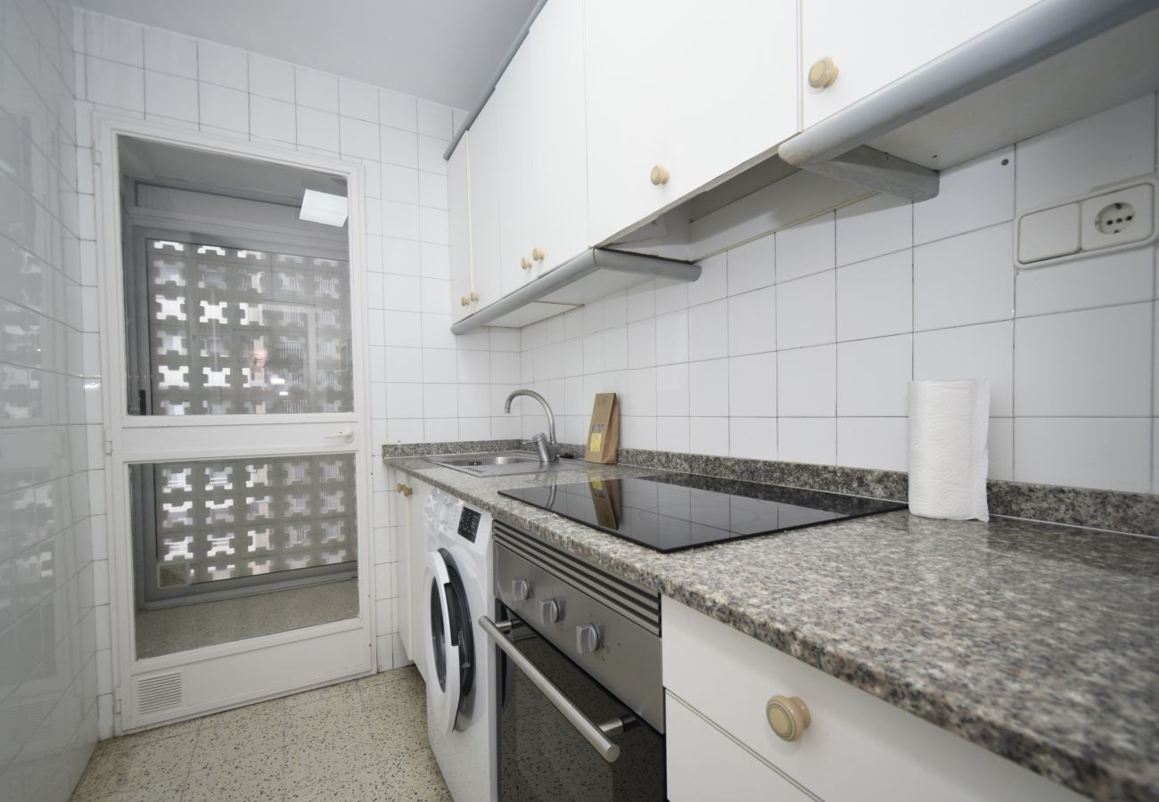 Apartamento en Benidorm - FLECHA (3 DORMITORIOS)