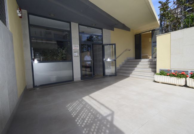 Apartamento en Benidorm - GEMELOS 23 (2 DORMITORIOS) Apartamento en Benidorm - GEMELOS 23 (2 DORMITORIOS)