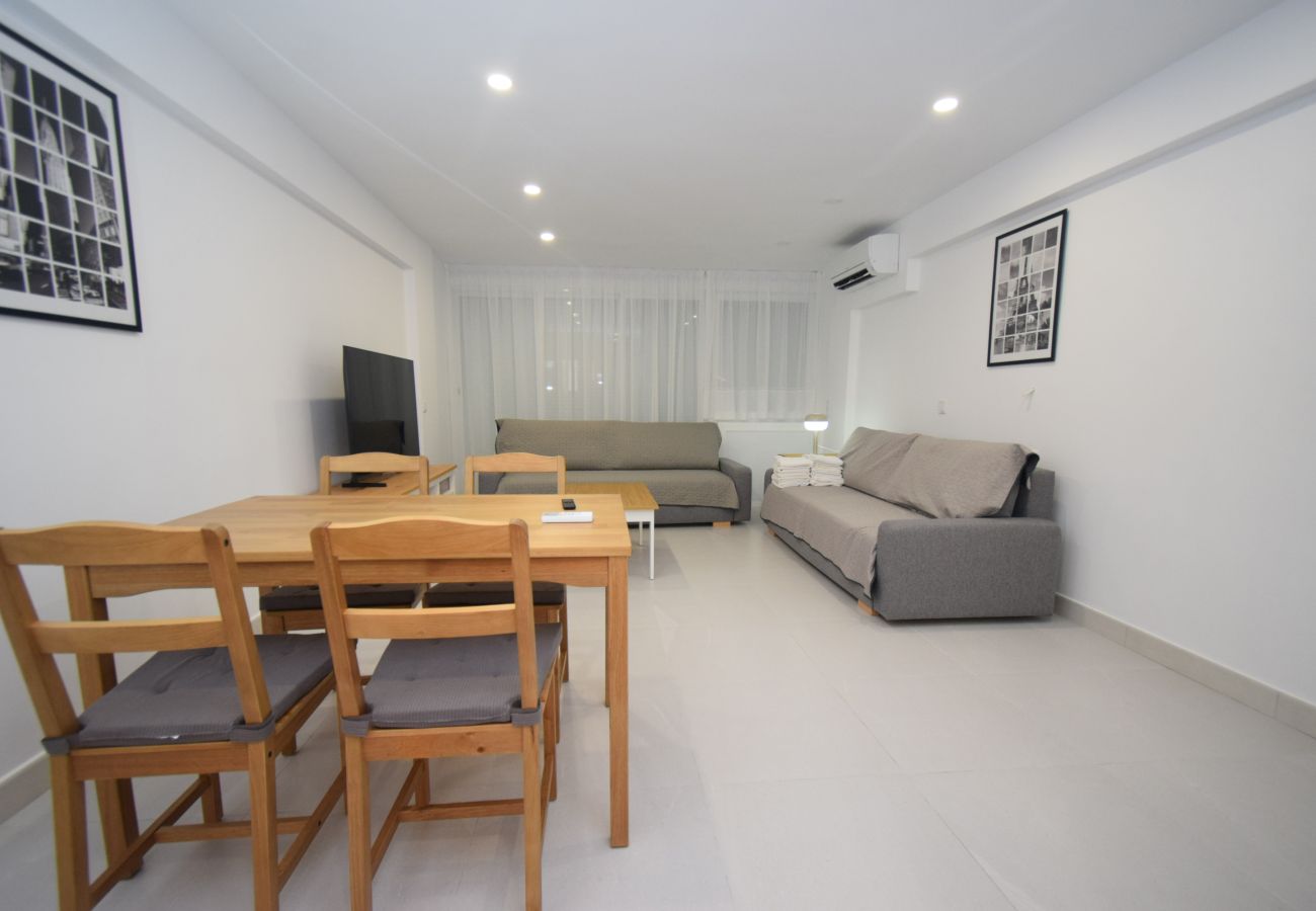 Estudio en Benidorm - MARCONI (ESTUDIO)