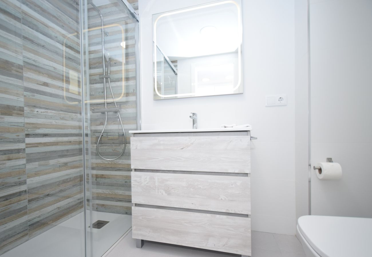 Estudio en Benidorm - MARCONI (ESTUDIO)