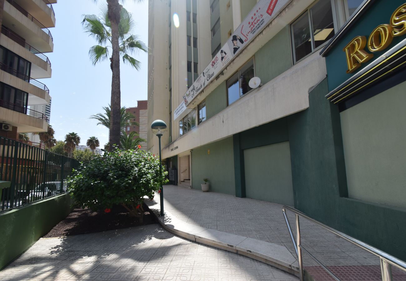 Apartamento en Benidorm - TORRE GERONA ( 2 DORMITORIOS) - 5 PAX